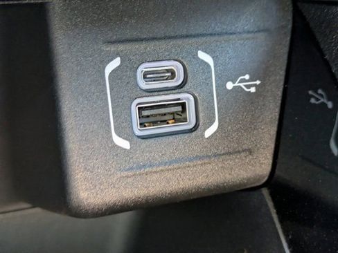 New 2026 Jeep Compass Latitude w/ Sun and Sound Group image 20