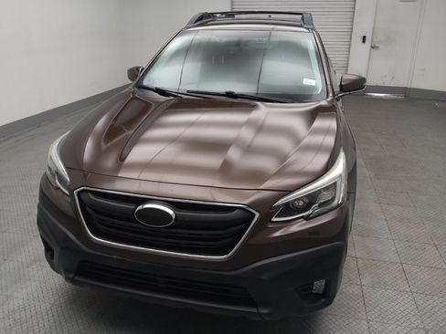 Used 2020 Subaru Outback Limited w/ Popular Package #2 AWD/4WD image 15
