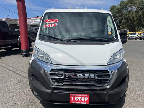 Used 2023 RAM ProMaster 2500 FWD image 2