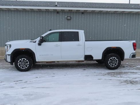 Used 2024 GMC Sierra 3500 SLE image 6