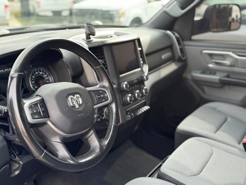 Used 2022 RAM 1500 Big Horn AWD/4WD image 16