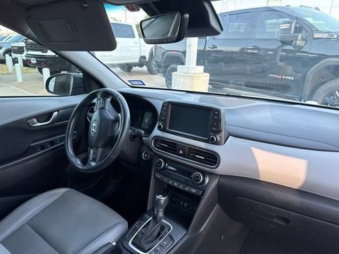 Used 2019 Hyundai Kona Ultimate FWD image 12