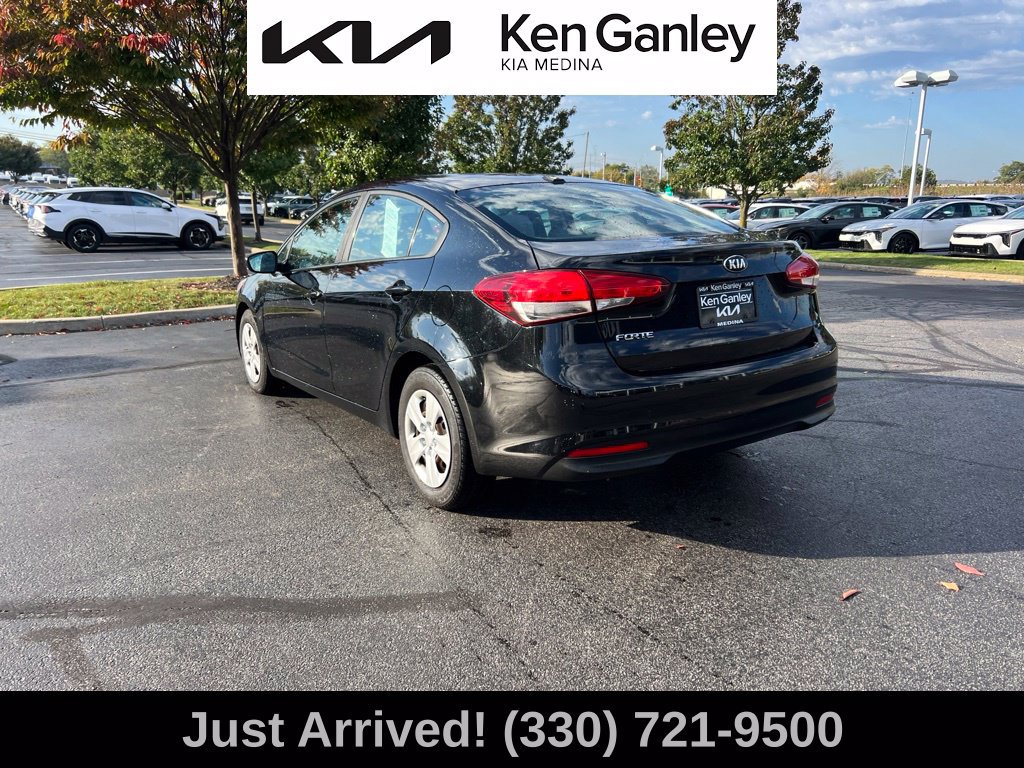 Used 2017 Kia Forte LX FWD image 7