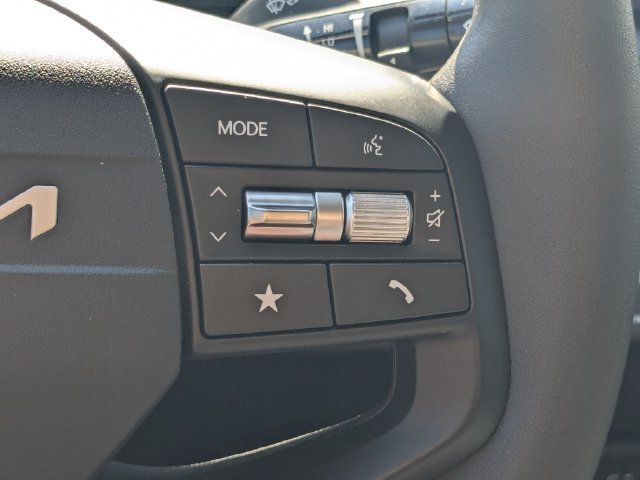 New 2026 Kia K4 FWD image 25