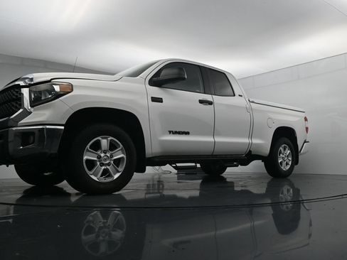 Used 2019 Toyota Tundra SR5 w/ Convenience Package AWD/4WD image 35