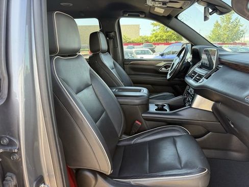 Used 2021 Chevrolet Tahoe Premier RWD image 30