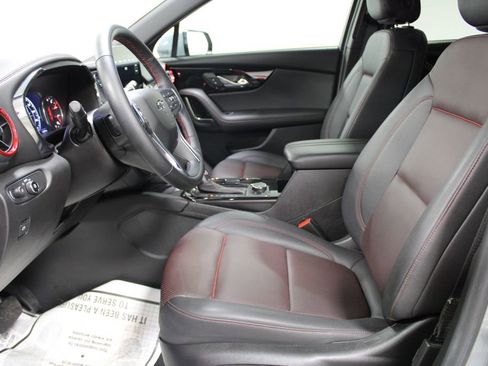 Used 2025 Chevrolet Blazer RS image 21