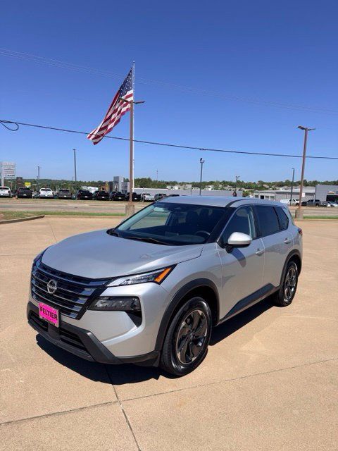 Used 2024 Nissan Rogue SV AWD/4WD image 1