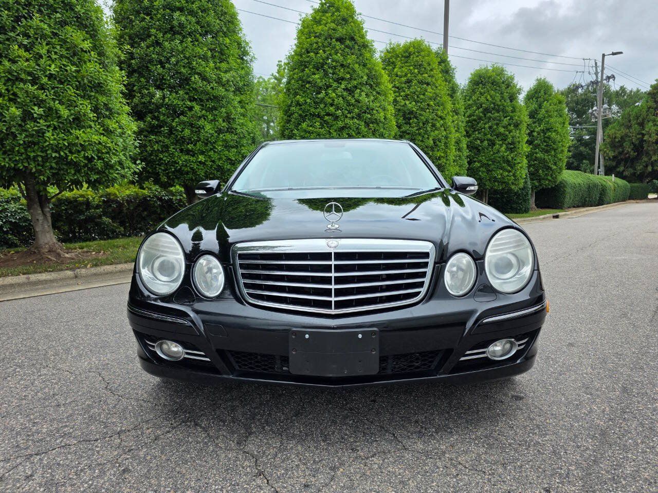 Used 2008 Mercedes-Benz E 550 Sedan image 8