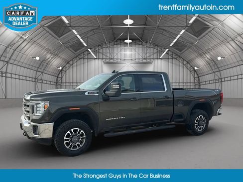 Used 2022 GMC Sierra 3500 SLE w/ SLE Convenience Package image 3