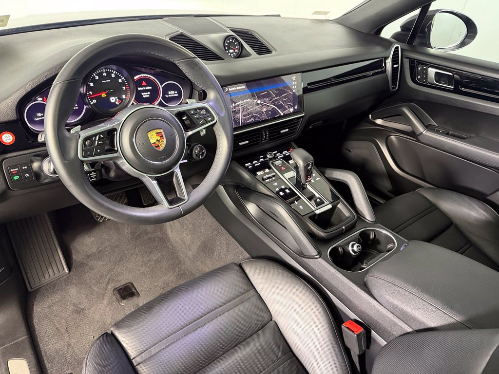 Used 2023 Porsche Cayenne Coupe AWD/4WD image 13