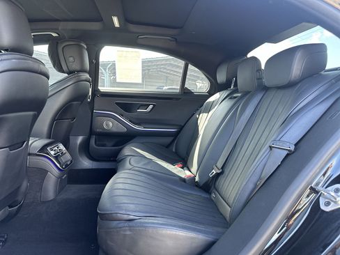 Used 2022 Mercedes-Benz S 500 4MATIC image 25