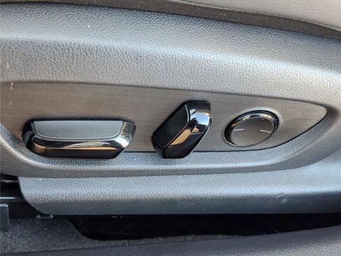 Certified 2023 Lexus ES 350 w/ Premium Package image 19