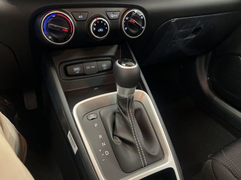 New 2026 Hyundai Venue SE FWD image 26