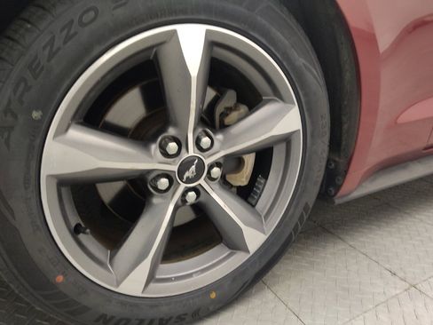 Used 2016 Ford Mustang Coupe RWD image 31