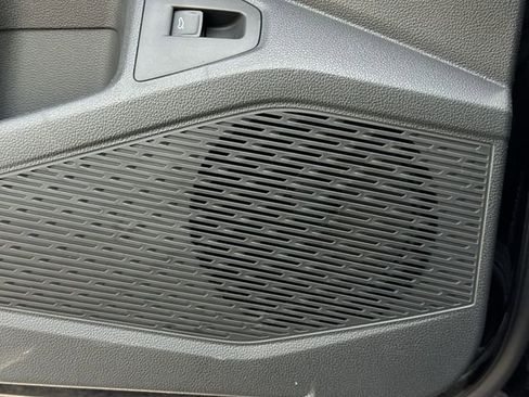 New 2026 Volkswagen Jetta SE FWD image 24