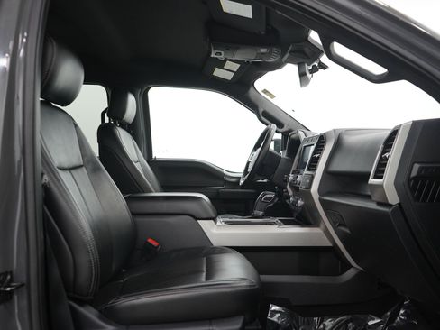 Used 2020 Ford F150 Lariat w/ Equipment Group 502A Luxury AWD/4WD image 12