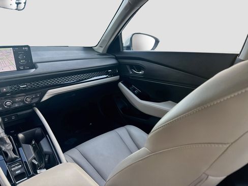 Certified 2023 Honda Accord Touring image 22