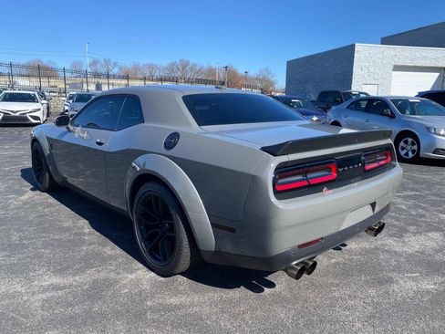 Used 2023 Dodge Challenger SRT Hellcat image 3