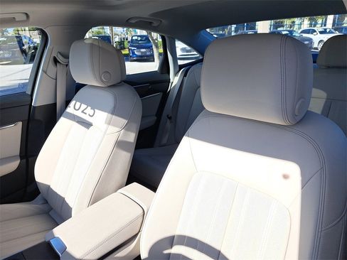 Certified 2025 Audi A6 3.0T Premium w/ Convenience Plus Package image 17