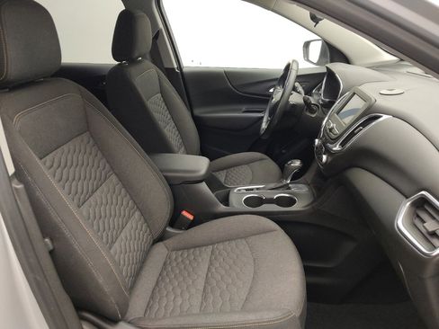 Used 2020 Chevrolet Equinox LT w/ Driver Convenience Package FWD image 21