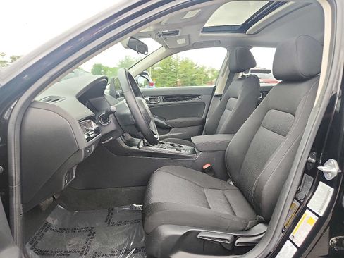 Certified 2023 Honda Civic EX image 13