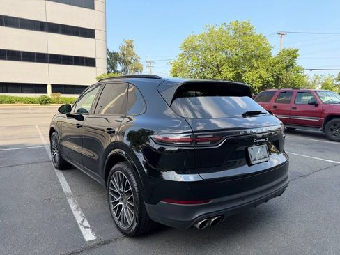 Used 2019 Porsche Cayenne S AWD/4WD image 5