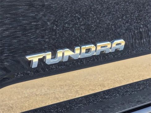 Used 2023 Toyota Tundra Limited image 39