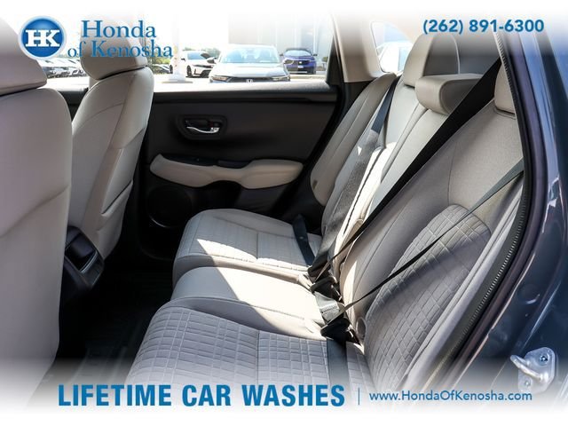 Used 2025 Honda HR-V LX image 11