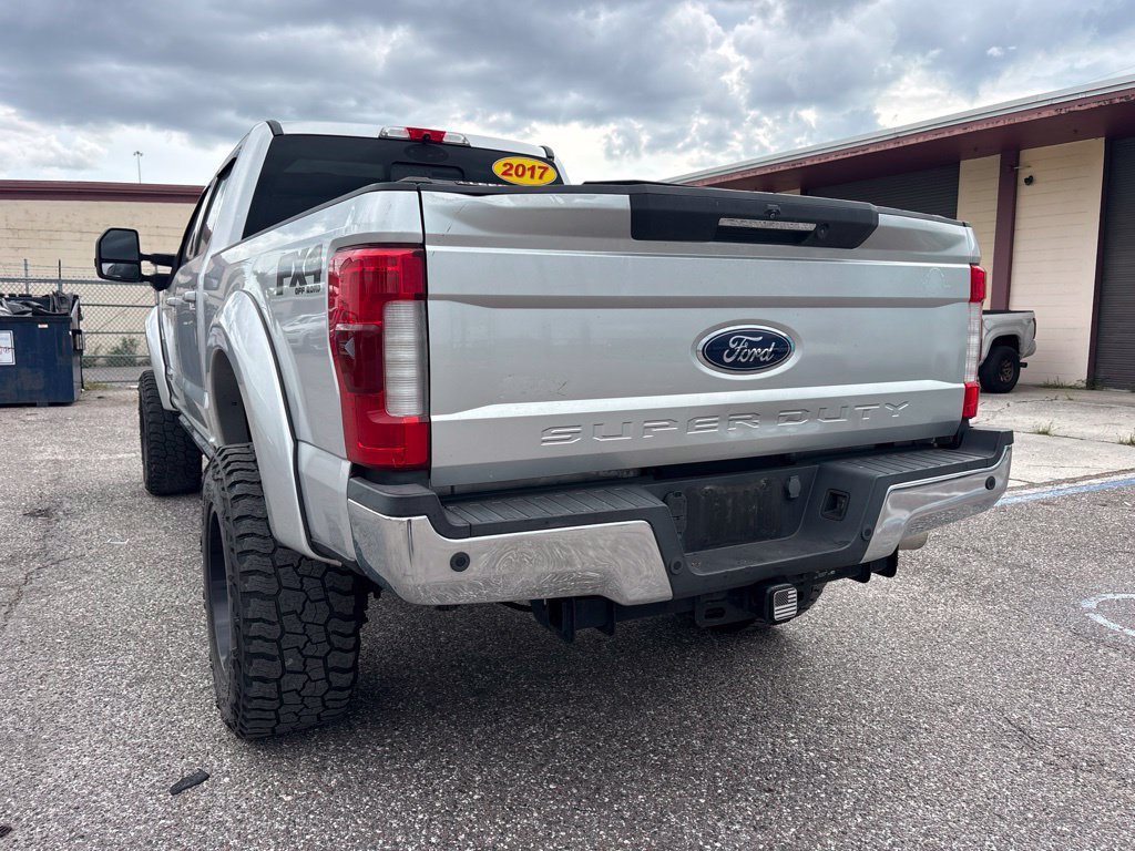 Used 2017 Ford F250 Lariat w/ Lariat Ultimate Package AWD/4WD image 5
