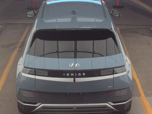 Used 2024 Hyundai Ioniq 5 SEL image 5