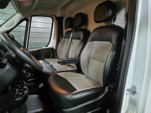 Used 2023 RAM ProMaster 3500 image 17