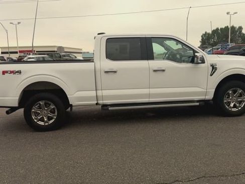 Used 2023 Ford F150 Lariat w/ FX4 Off-Road Package AWD/4WD image 9
