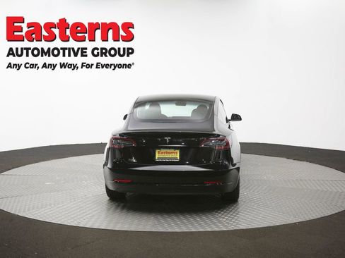 Used 2023 Tesla Model 3 Standard Range image 31