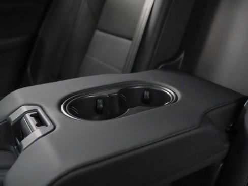 New 2025 Porsche Macan Turbo Electric image 20