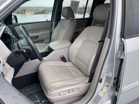 Used 2011 Honda Pilot EX-L image 18