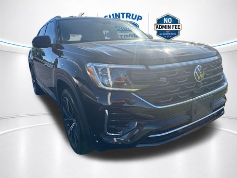Used 2025 Volkswagen Atlas Cross Sport SEL Premium R-Line AWD/4WD image 29