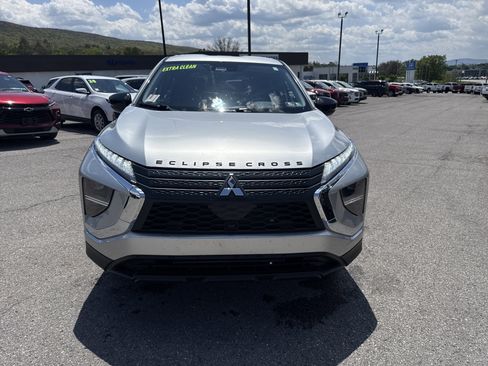 Used 2022 Mitsubishi Eclipse Cross LE AWD/4WD image 9