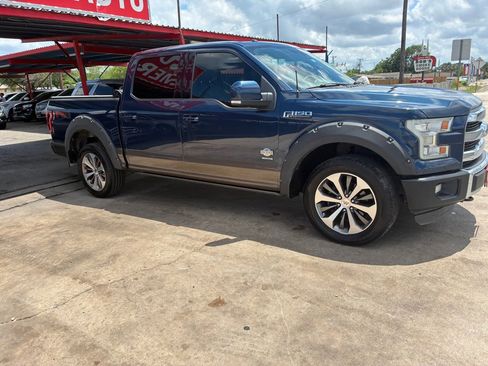 Used 2015 Ford F150 King Ranch w/ Equipment Group 601A Luxury AWD/4WD image 15