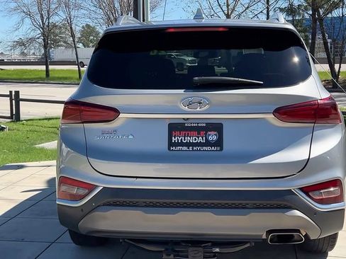 Used 2020 Hyundai Santa Fe SEL w/ Convenience Package image 17