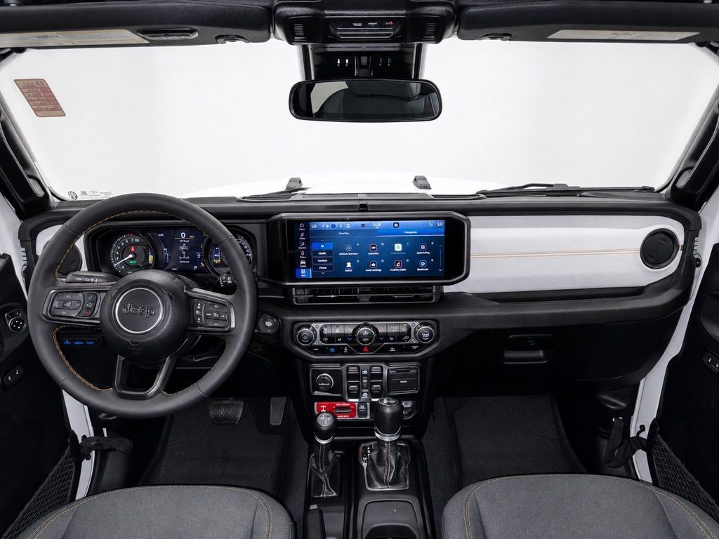 Used 2024 Jeep Wrangler Unlimited AWD/4WD image 19