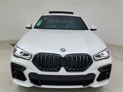 Used 2023 BMW X6 xDrive40i w/ M Sport Package image 13