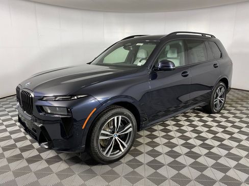 New 2026 BMW X7 xDrive40i image 4