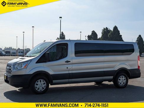 Used 2015 Ford Transit 350 XLT image 4
