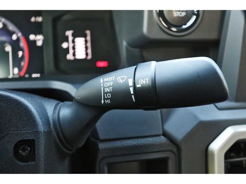 Used 2024 Toyota Tacoma SR image 18