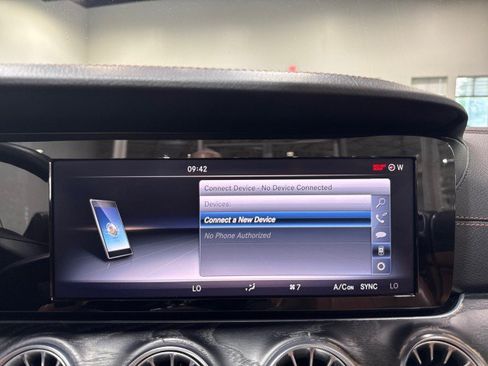 Used 2018 Mercedes-Benz E 400 4MATIC Cabriolet image 79