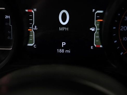 Used 2025 Jeep Gladiator Sport AWD/4WD image 59
