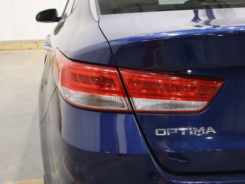 Used 2018 Kia Optima EX image 41