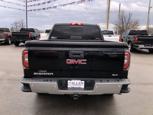 Used 2018 GMC Sierra 1500 SLT image 10