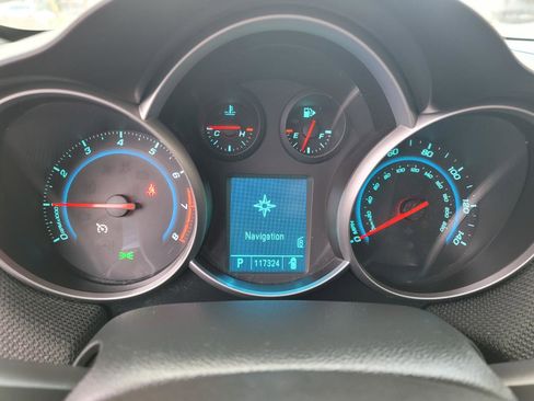 Used 2011 Chevrolet Cruze LT image 15